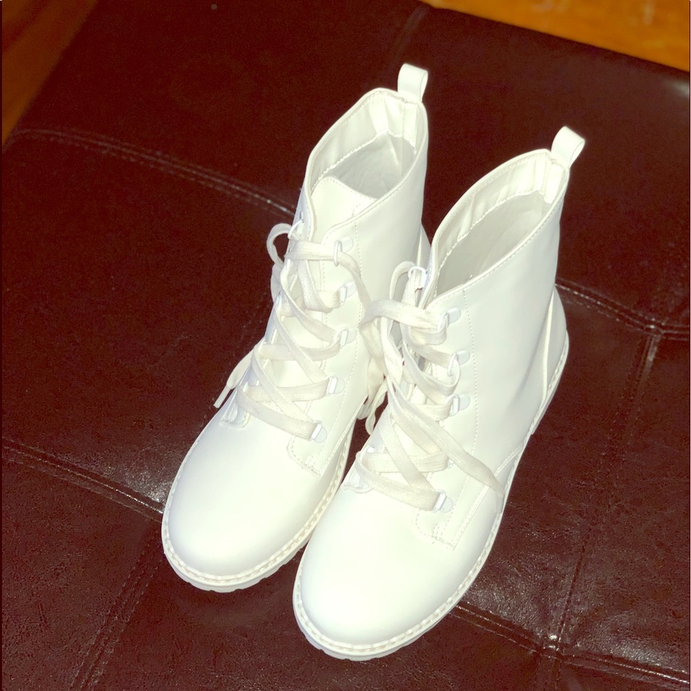 White combat boots worn once
